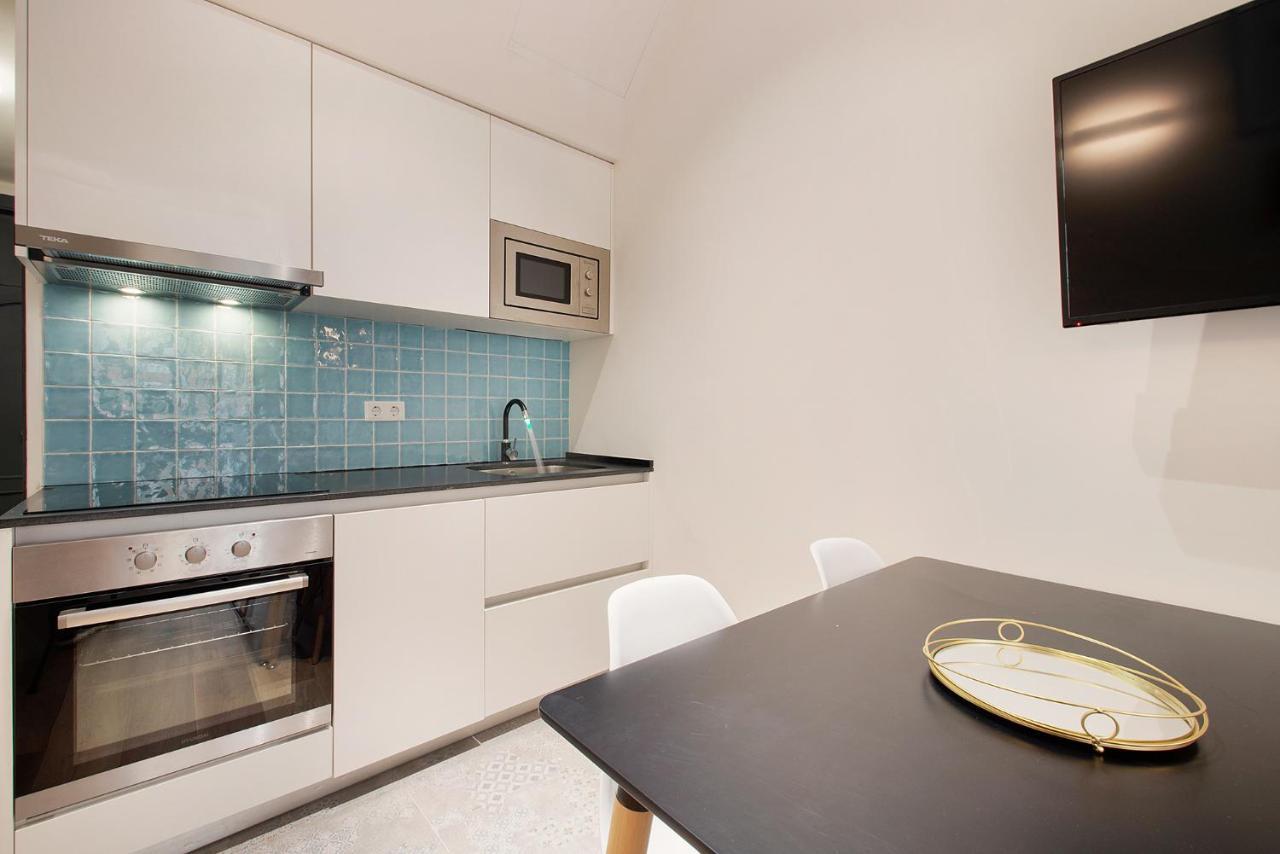 Aqua Apartment By Olala Homes Barcellona Esterno foto
