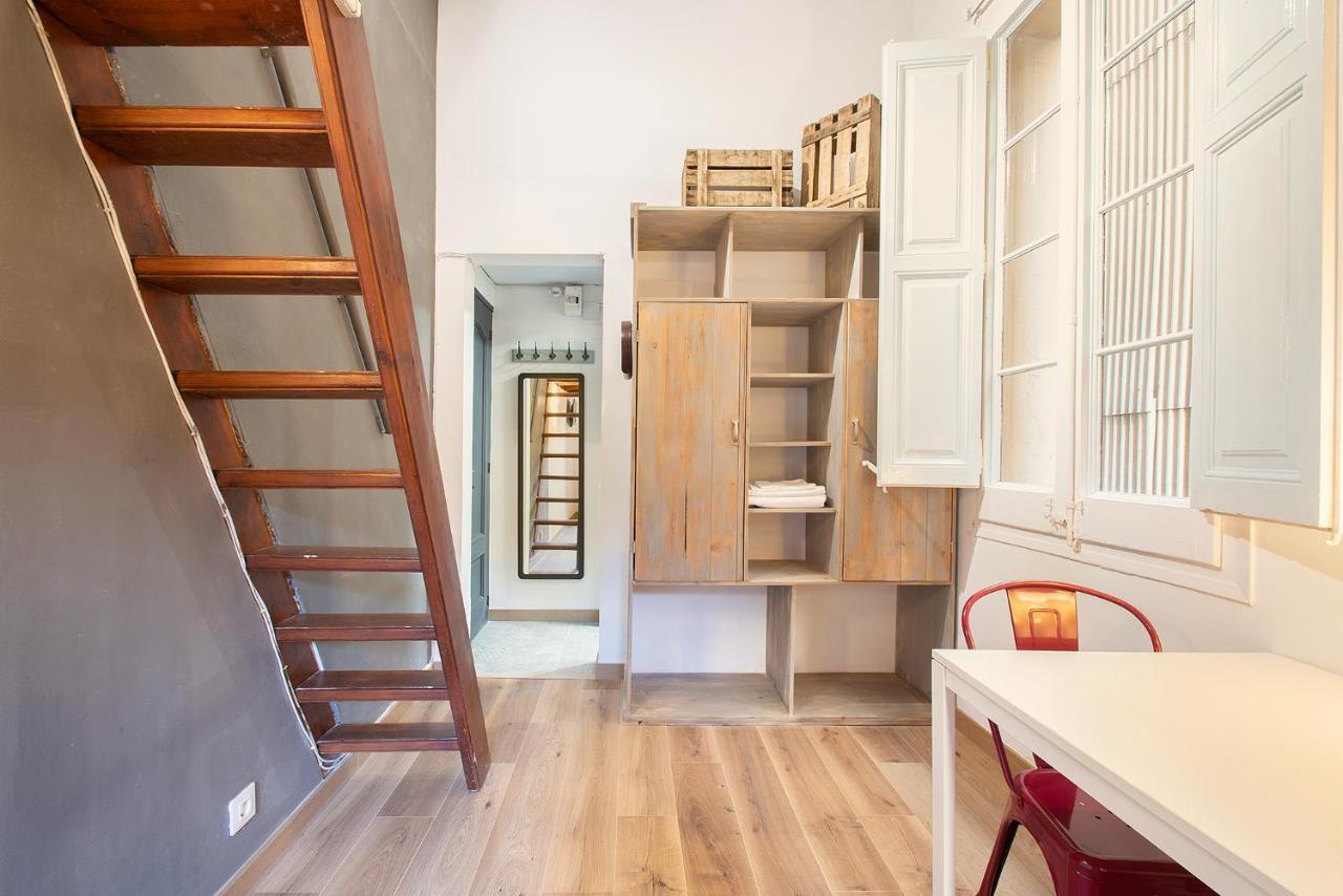 Aqua Apartment By Olala Homes Barcellona Esterno foto
