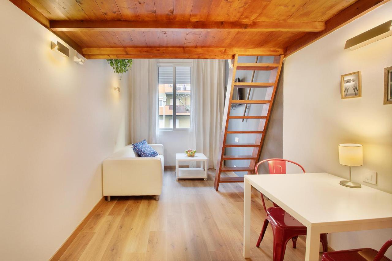 Aqua Apartment By Olala Homes Barcellona Esterno foto